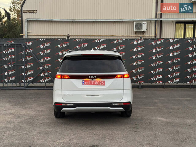 Киа Карнивал, объемом двигателя 2.2 л и пробегом 33 тыс. км за 39900 $, фото 3 на Automoto.ua