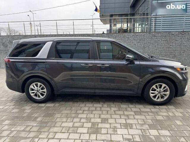 Киа Карнивал, объемом двигателя 3.5 л и пробегом 39 тыс. км за 26500 $, фото 4 на Automoto.ua
