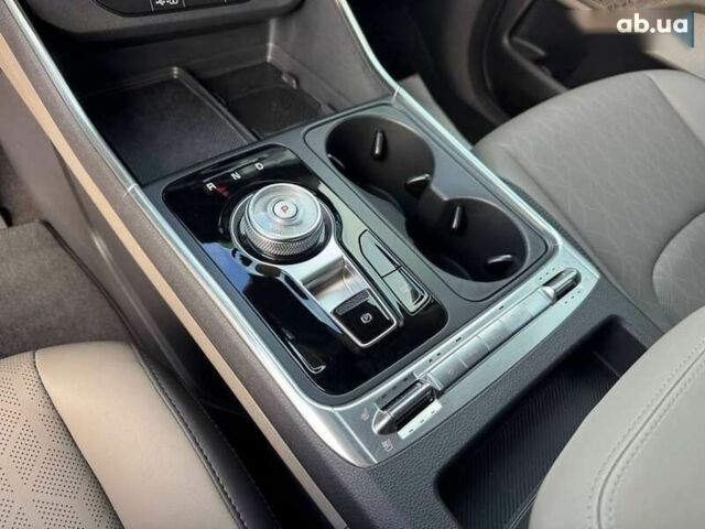 Кіа Карнівал, об'ємом двигуна 2.2 л та пробігом 12 тис. км за 53900 $, фото 25 на Automoto.ua