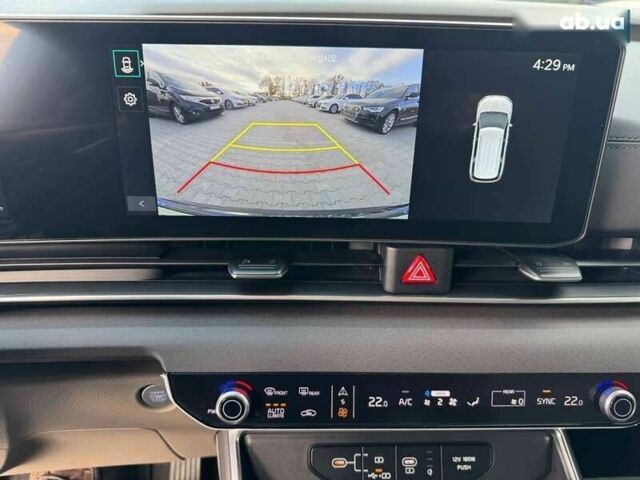 Кіа Карнівал, об'ємом двигуна 2.2 л та пробігом 12 тис. км за 53900 $, фото 22 на Automoto.ua