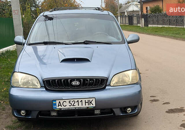 Серый Киа Карнивал, объемом двигателя 2.9 л и пробегом 350 тыс. км за 2150 $, фото 8 на Automoto.ua