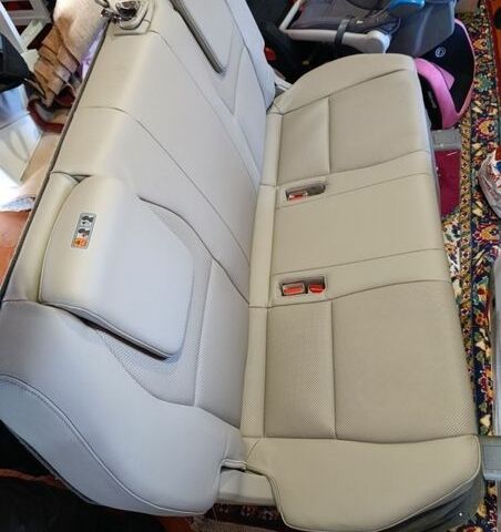 Сірий Кіа Карнівал, об'ємом двигуна 2.2 л та пробігом 144 тис. км за 19800 $, фото 10 на Automoto.ua