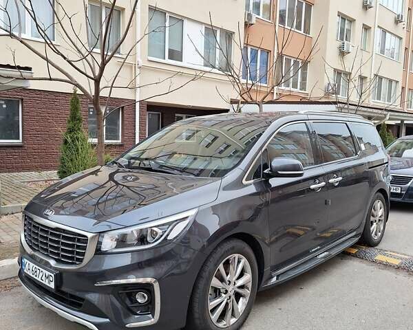 Серый Киа Карнивал, объемом двигателя 2.2 л и пробегом 83 тыс. км за 27000 $, фото 40 на Automoto.ua