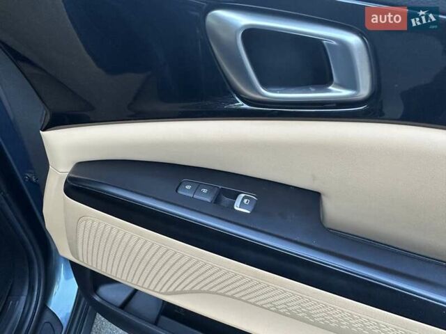 Серый Киа Карнивал, объемом двигателя 2.15 л и пробегом 186 тыс. км за 31500 $, фото 57 на Automoto.ua