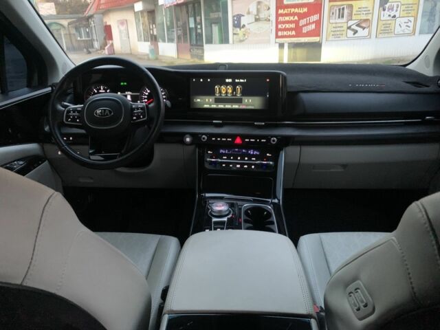 Серый Киа Карнивал, объемом двигателя 2.2 л и пробегом 81 тыс. км за 30900 $, фото 5 на Automoto.ua