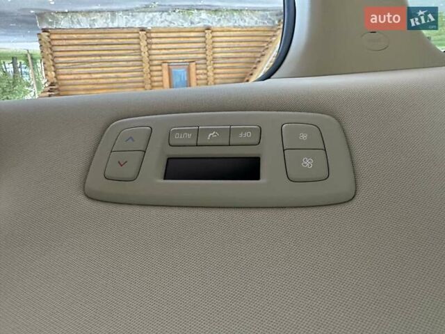 Серый Киа Карнивал, объемом двигателя 2.15 л и пробегом 186 тыс. км за 31500 $, фото 67 на Automoto.ua