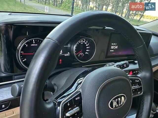 Серый Киа Карнивал, объемом двигателя 2.15 л и пробегом 186 тыс. км за 31500 $, фото 23 на Automoto.ua
