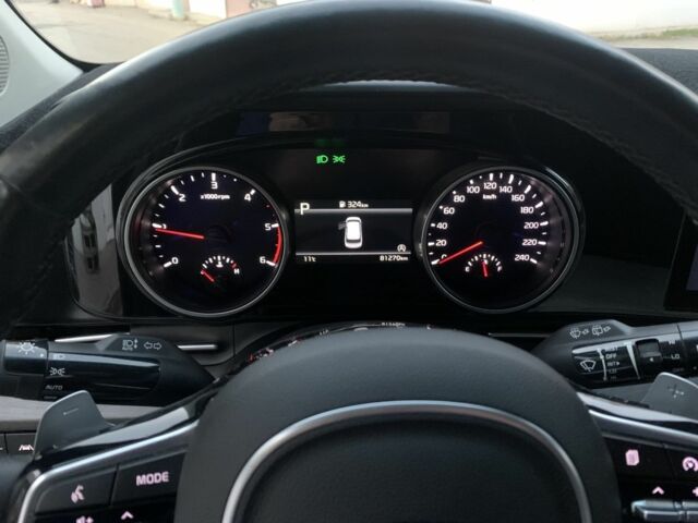 Серый Киа Карнивал, объемом двигателя 2.2 л и пробегом 81 тыс. км за 30900 $, фото 7 на Automoto.ua