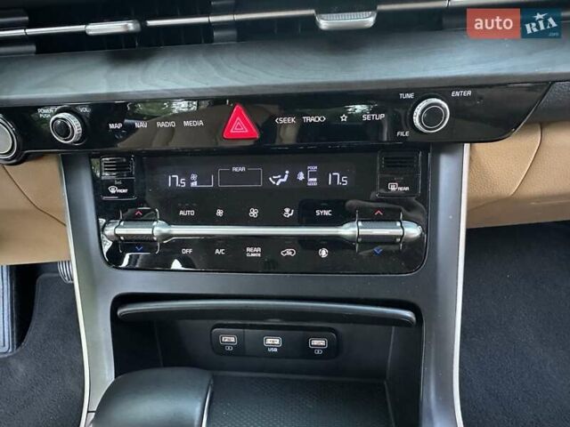 Серый Киа Карнивал, объемом двигателя 2.15 л и пробегом 186 тыс. км за 31500 $, фото 36 на Automoto.ua
