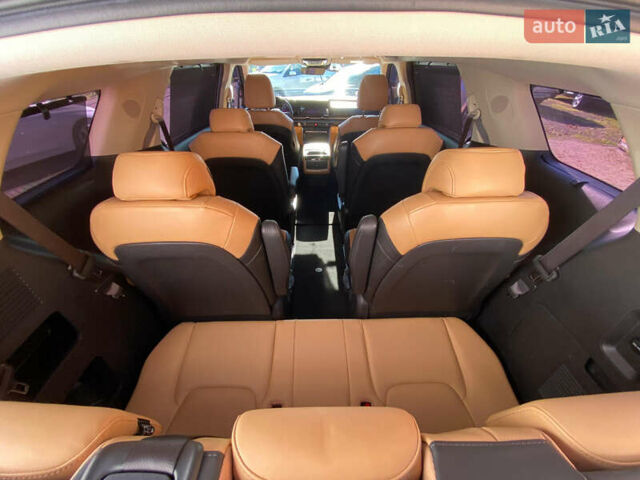 Серый Киа Карнивал, объемом двигателя 2.2 л и пробегом 147 тыс. км за 35500 $, фото 18 на Automoto.ua