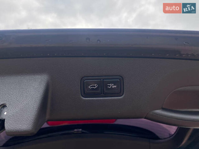 Сірий Кіа Карнівал, об'ємом двигуна 2.2 л та пробігом 147 тис. км за 33999 $, фото 102 на Automoto.ua