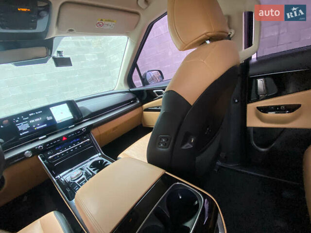 Серый Киа Карнивал, объемом двигателя 2.2 л и пробегом 147 тыс. км за 35500 $, фото 13 на Automoto.ua