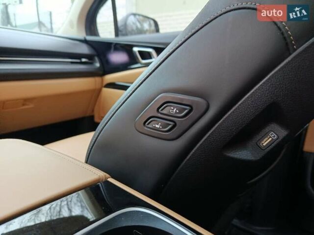 Серый Киа Карнивал, объемом двигателя 2.15 л и пробегом 90 тыс. км за 48000 $, фото 17 на Automoto.ua