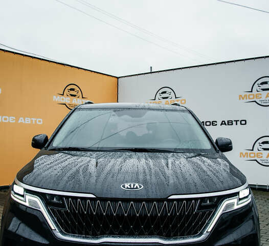 Сірий Кіа Карнівал, об'ємом двигуна 2.2 л та пробігом 147 тис. км за 33999 $, фото 1 на Automoto.ua