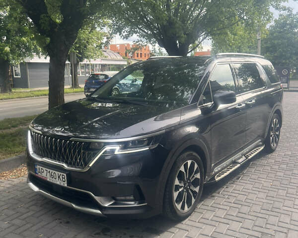 Серый Киа Карнивал, объемом двигателя 2.15 л и пробегом 79 тыс. км за 43000 $, фото 13 на Automoto.ua