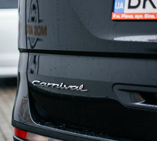 Сірий Кіа Карнівал, об'ємом двигуна 2.2 л та пробігом 147 тис. км за 33999 $, фото 82 на Automoto.ua