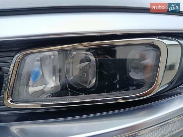 Серый Киа Карнивал, объемом двигателя 2.15 л и пробегом 90 тыс. км за 48000 $, фото 23 на Automoto.ua