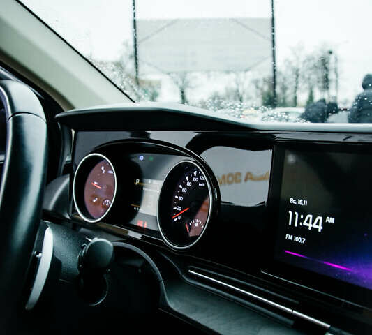 Сірий Кіа Карнівал, об'ємом двигуна 2.2 л та пробігом 147 тис. км за 33999 $, фото 38 на Automoto.ua