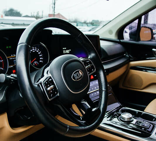 Сірий Кіа Карнівал, об'ємом двигуна 2.2 л та пробігом 147 тис. км за 33999 $, фото 29 на Automoto.ua