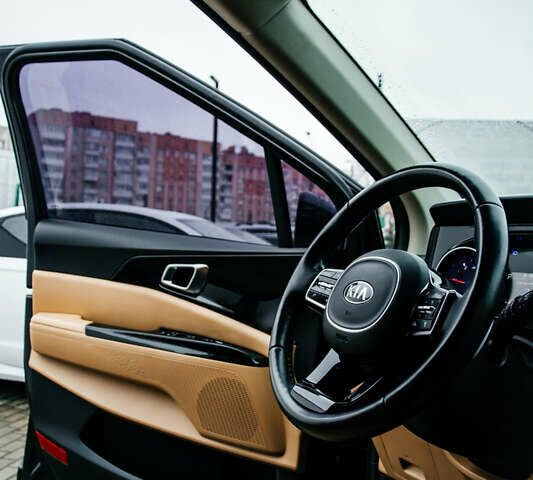 Сірий Кіа Карнівал, об'ємом двигуна 2.2 л та пробігом 147 тис. км за 33999 $, фото 42 на Automoto.ua