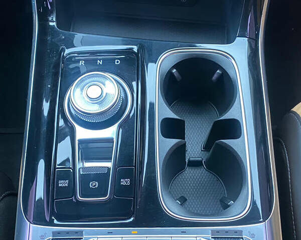 Сірий Кіа Карнівал, об'ємом двигуна 2.2 л та пробігом 147 тис. км за 33999 $, фото 105 на Automoto.ua