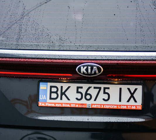 Сірий Кіа Карнівал, об'ємом двигуна 2.2 л та пробігом 147 тис. км за 33999 $, фото 84 на Automoto.ua