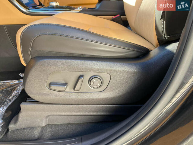 Серый Киа Карнивал, объемом двигателя 2.2 л и пробегом 147 тыс. км за 35500 $, фото 20 на Automoto.ua