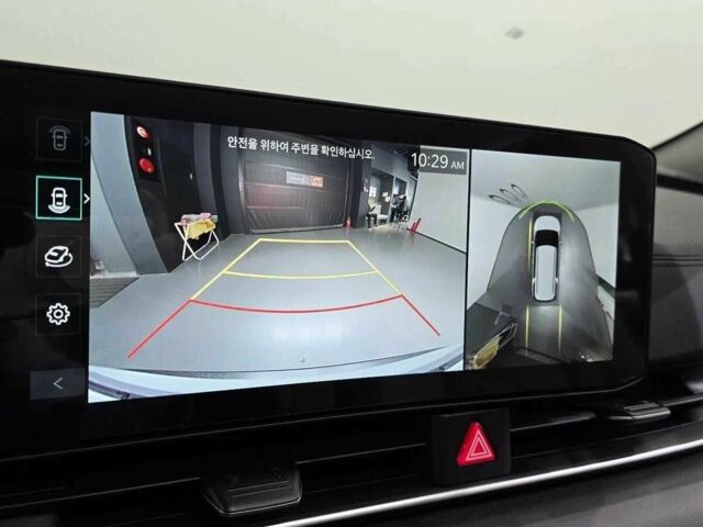 Сірий Кіа Карнівал, об'ємом двигуна 2.2 л та пробігом 9 тис. км за 35000 $, фото 6 на Automoto.ua