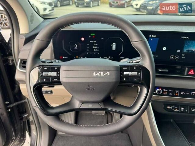 Серый Киа Карнивал, объемом двигателя 2.2 л и пробегом 12 тыс. км за 57000 $, фото 16 на Automoto.ua