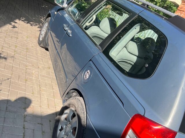 Синий Киа Карнивал, объемом двигателя 2.9 л и пробегом 350 тыс. км за 3800 $, фото 1 на Automoto.ua