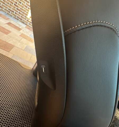 Синий Киа Карнивал, объемом двигателя 2.15 л и пробегом 105 тыс. км за 45500 $, фото 23 на Automoto.ua