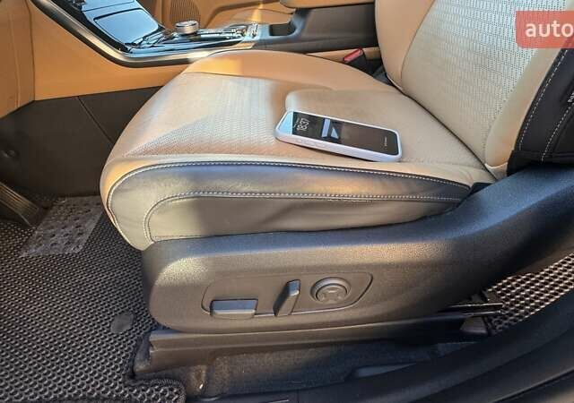 Синий Киа Карнивал, объемом двигателя 2.15 л и пробегом 105 тыс. км за 45500 $, фото 19 на Automoto.ua