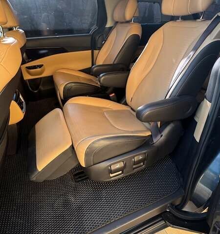 Синий Киа Карнивал, объемом двигателя 2.15 л и пробегом 105 тыс. км за 45500 $, фото 14 на Automoto.ua