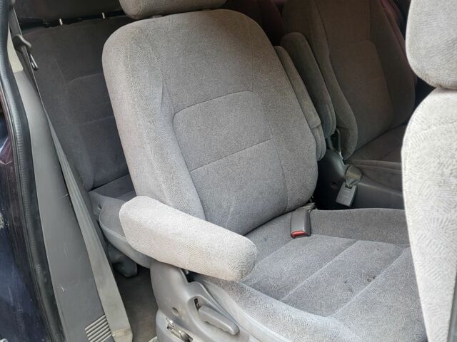 Синий Киа Карнивал, объемом двигателя 2.9 л и пробегом 3 тыс. км за 3400 $, фото 4 на Automoto.ua