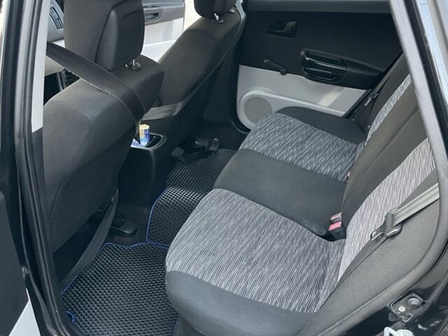 Черный Киа Сид, объемом двигателя 1.59 л и пробегом 238 тыс. км за 6500 $, фото 1 на Automoto.ua