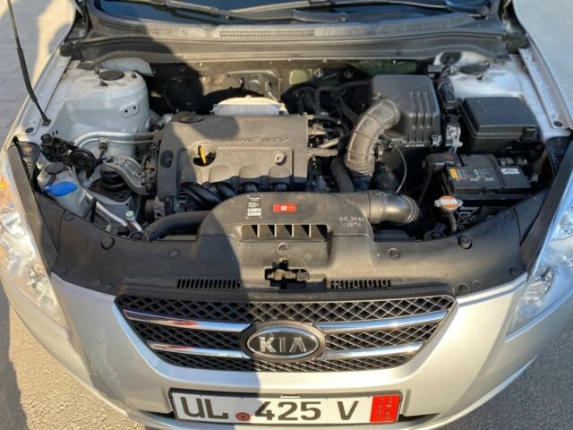 Серый Киа Сид, объемом двигателя 0 л и пробегом 226 тыс. км за 5990 $, фото 7 на Automoto.ua