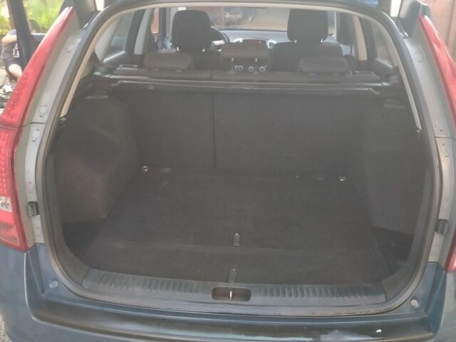 Синий Киа Сид, объемом двигателя 0 л и пробегом 188 тыс. км за 5900 $, фото 4 на Automoto.ua