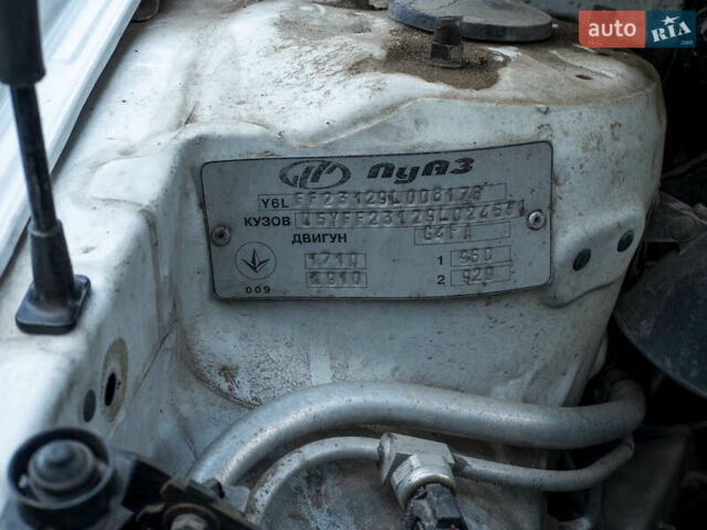 Белый Киа Сид, объемом двигателя 1.4 л и пробегом 126 тыс. км за 4950 $, фото 17 на Automoto.ua