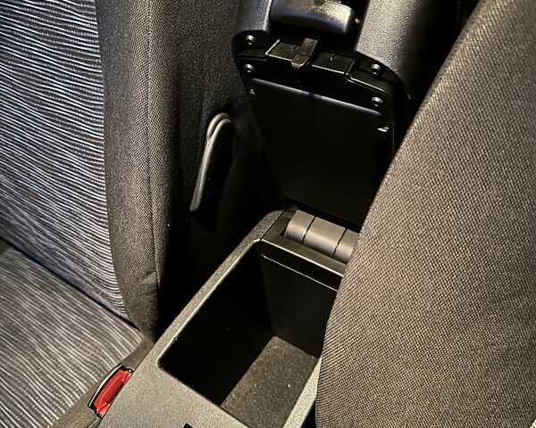 Белый Киа Сид, объемом двигателя 1.6 л и пробегом 229 тыс. км за 5799 $, фото 63 на Automoto.ua
