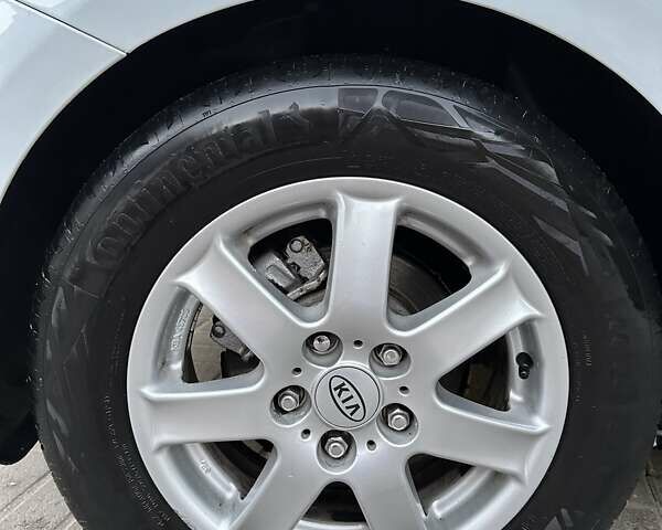 Белый Киа Сид, объемом двигателя 1.6 л и пробегом 229 тыс. км за 5799 $, фото 19 на Automoto.ua