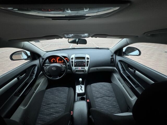 Білий Кіа Сід, об'ємом двигуна 1.6 л та пробігом 167 тис. км за 5700 $, фото 14 на Automoto.ua