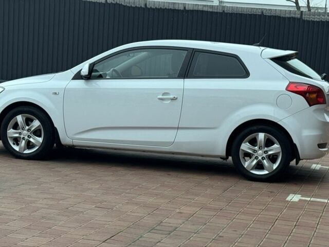 Білий Кіа Сід, об'ємом двигуна 1.6 л та пробігом 167 тис. км за 5700 $, фото 6 на Automoto.ua