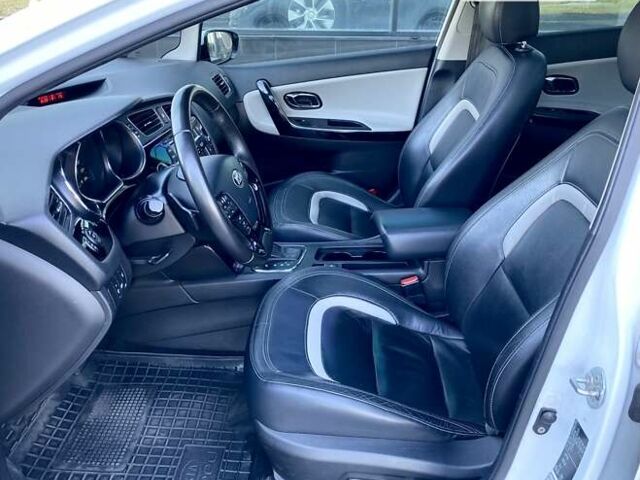 Белый Киа Сид, объемом двигателя 1.6 л и пробегом 175 тыс. км за 11900 $, фото 20 на Automoto.ua