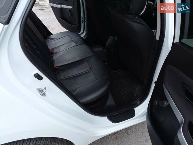 Белый Киа Сид, объемом двигателя 1.4 л и пробегом 147 тыс. км за 7999 $, фото 19 на Automoto.ua