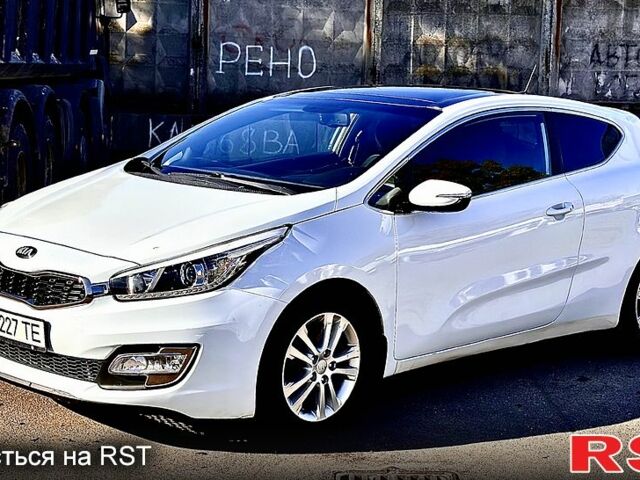 Белый Киа Сид, объемом двигателя 1.6 л и пробегом 172 тыс. км за 9400 $, фото 10 на Automoto.ua