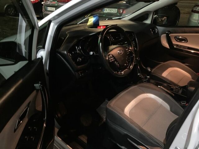 Белый Киа Сид, объемом двигателя 1.6 л и пробегом 215 тыс. км за 9000 $, фото 4 на Automoto.ua