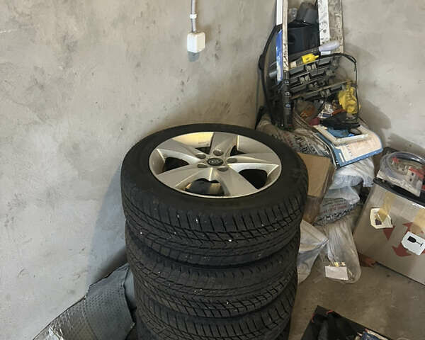 Білий Кіа Сід, об'ємом двигуна 1.59 л та пробігом 116 тис. км за 11500 $, фото 8 на Automoto.ua