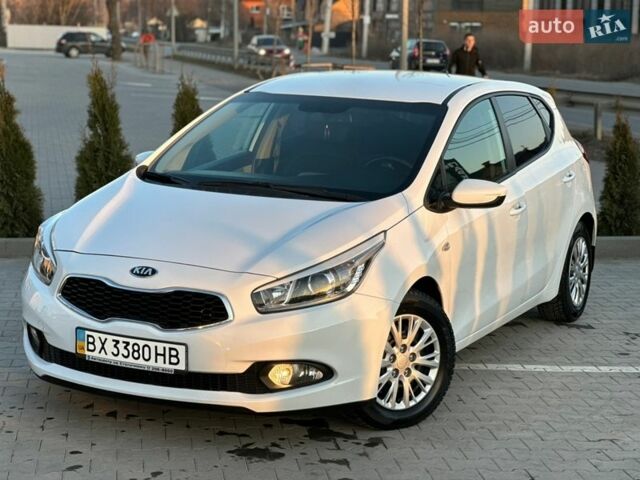 Белый Киа Сид, объемом двигателя 1.59 л и пробегом 49 тыс. км за 12850 $, фото 32 на Automoto.ua