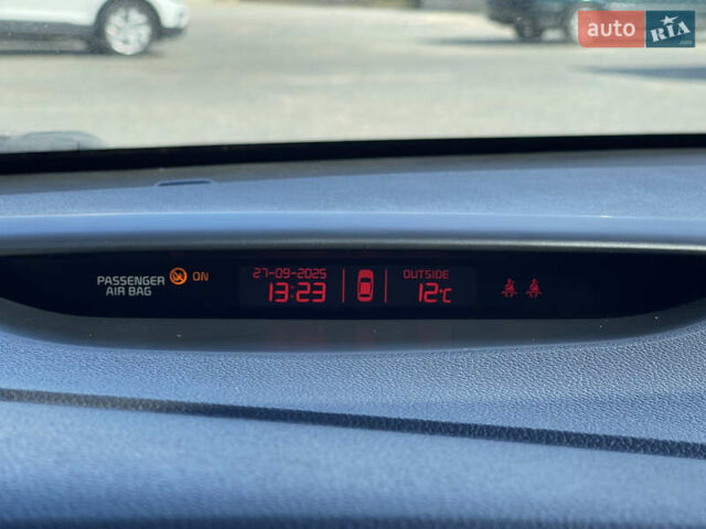 Белый Киа Сид, объемом двигателя 1.4 л и пробегом 166 тыс. км за 8700 $, фото 27 на Automoto.ua