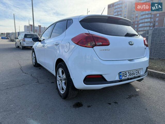 Белый Киа Сид, объемом двигателя 1.4 л и пробегом 190 тыс. км за 7200 $, фото 15 на Automoto.ua